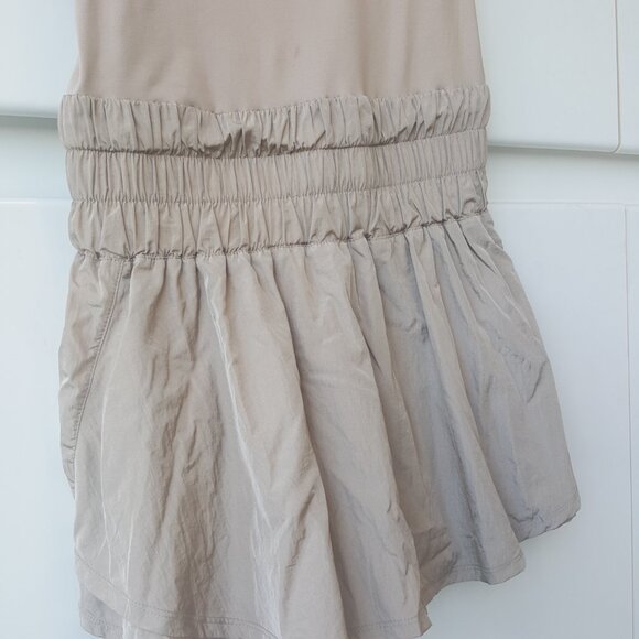 Free people X FP movement ! One piece active wear  (Large) - Picture 8 of 9